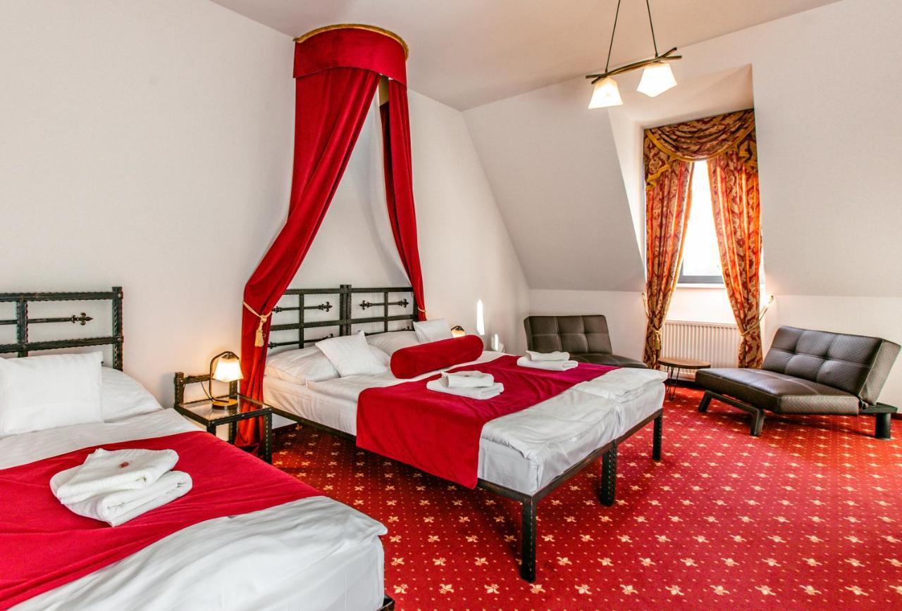 Hotel Grand Viglas Zvolen Dış mekan fotoğraf