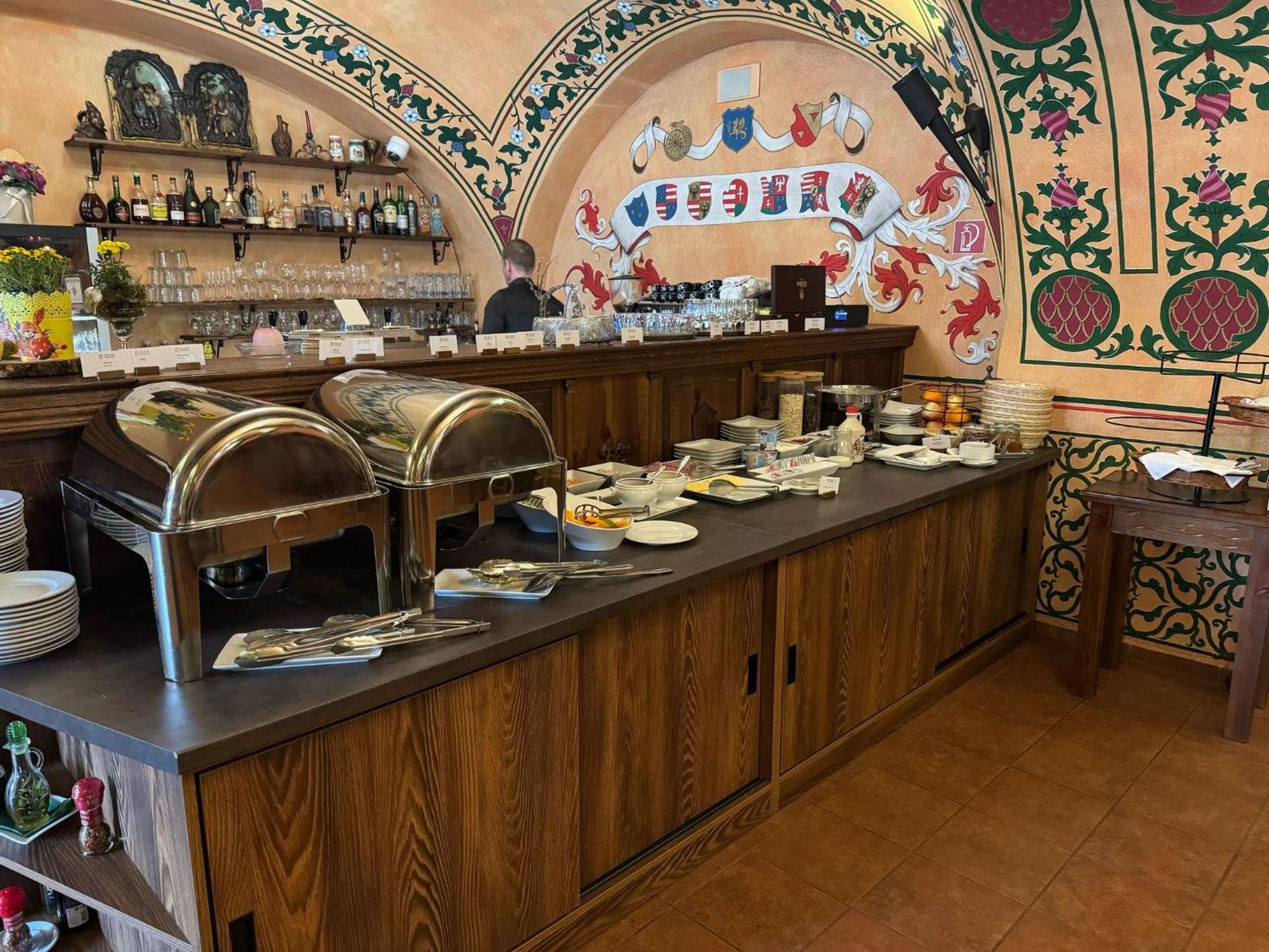 Hotel Grand Viglas Zvolen Dış mekan fotoğraf
